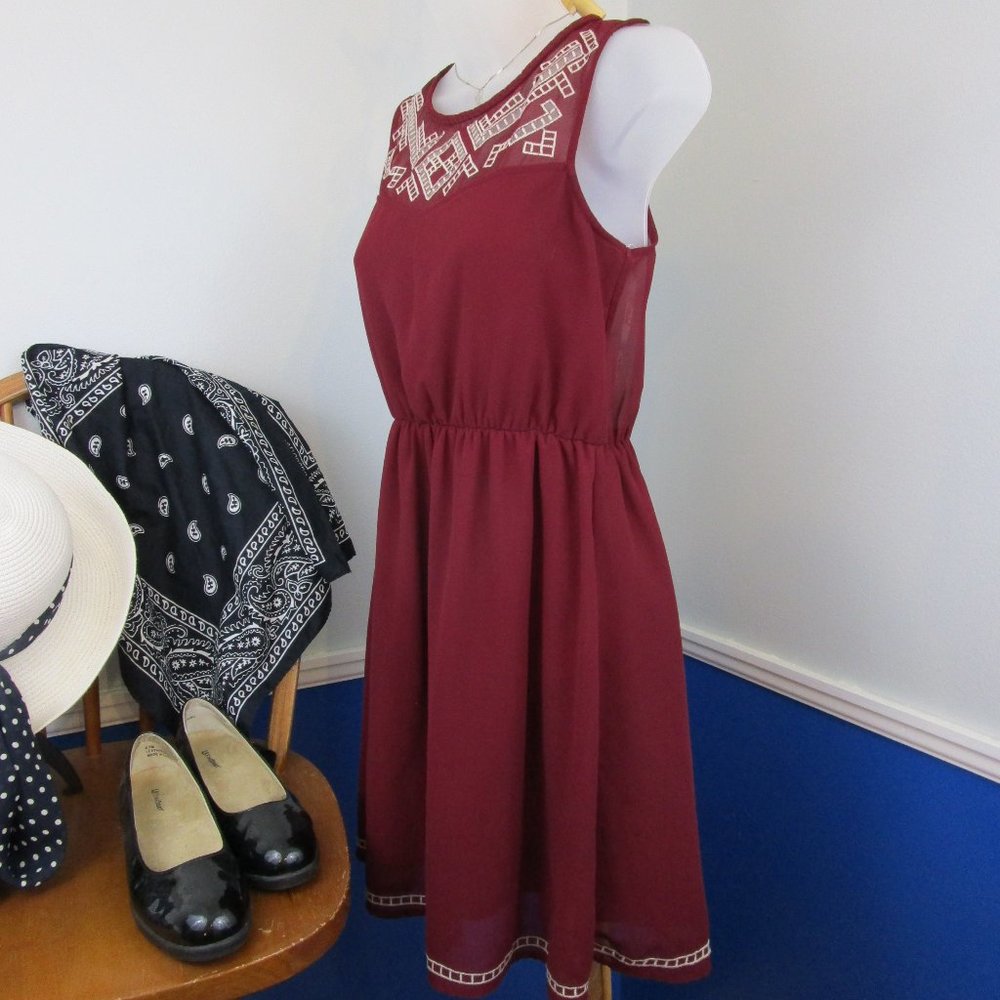 Papaya Sleeveless Maroon Embroidered Summer Dress - Picture 3 of 12